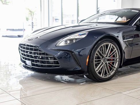 New 2026 Aston Martin V8 Vantage Coupe image 4