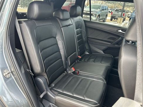 Used 2019 Volkswagen Tiguan SEL Premium R-Line w/ 3rd Row Seat Package image 22