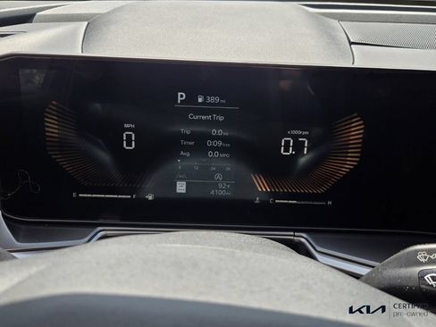 Certified 2026 Kia Sorento LX FWD image 25