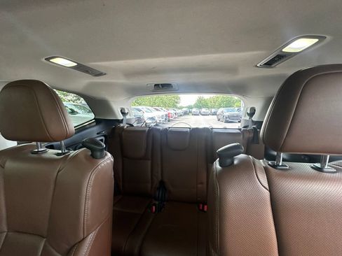 Used 2020 Subaru Ascent Touring w/ Popular Package #3 AWD/4WD image 13