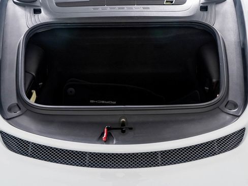 Used 2018 Porsche 911 GT3 w/ Sport Chrono Package image 49