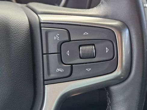 Used 2021 Chevrolet Tahoe Z71 w/ Z71 Off-Road Package AWD/4WD image 36