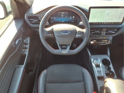 Used 2023 Ford Escape ST-Line Select w/ Tech Pack #2 AWD/4WD image 12