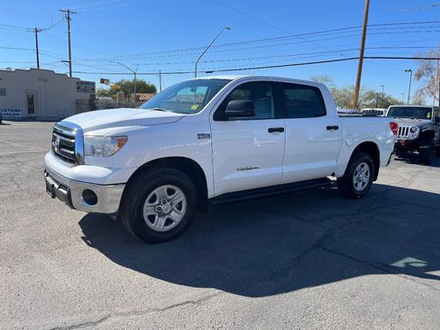 Used 2011 Toyota Tundra 4x4 CrewMax image 10