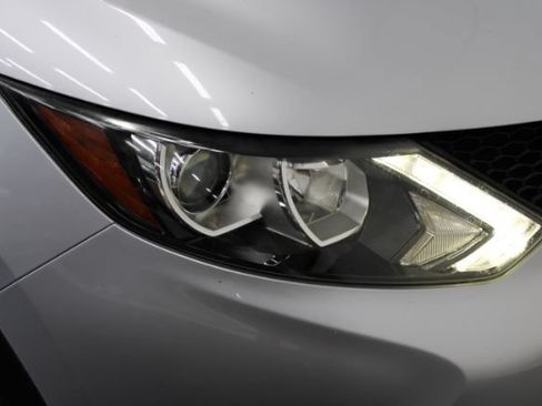 Used 2018 Nissan Rogue Sport S FWD image 24