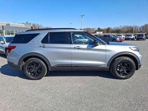 Certified 2022 Ford Explorer Timberline w/ Timberline Technology Package image 7