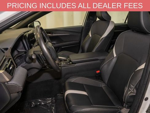 Used 2025 Toyota Camry SE FWD image 10
