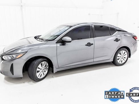 Used 2024 Nissan Sentra S image 3