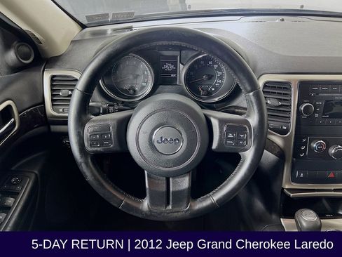 Used 2012 Jeep Grand Cherokee Laredo w/ Laredo E Group image 14