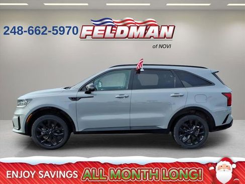 Used 2023 Kia Sorento SX image 2