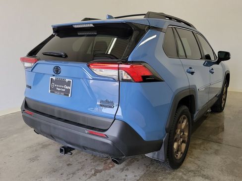 Used 2023 Toyota RAV4 AWD Hybrid image 5
