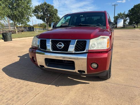 Used 2006 Nissan Titan LE w/ (T01) Tow Pkg image 4