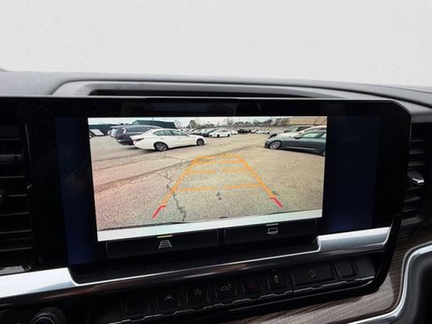 Used 2024 Chevrolet Silverado 1500 RST image 16