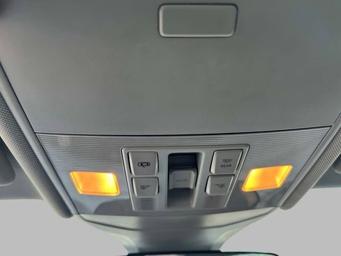 Used 2022 Volkswagen Jetta SE image 30