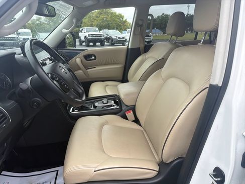 Used 2023 Nissan Armada SV w/ Cargo Package AWD/4WD image 3