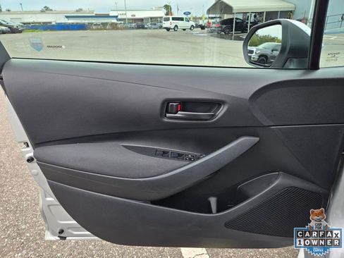Used 2024 Toyota Corolla LE FWD image 19