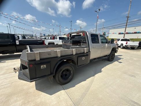 Used 2008 GMC Sierra 3500 SLT w/ Convenience Package AWD/4WD image 4
