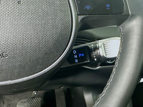 Used 2024 Hyundai Ioniq 5 SE image 25