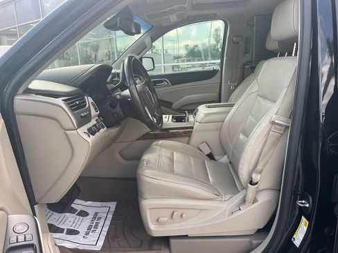 Used 2016 GMC Yukon XL Denali w/ Open Road Package AWD/4WD image 11