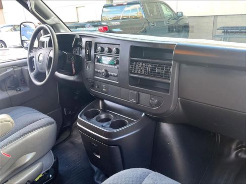 Used 2024 Chevrolet Express 2500 w/ Driver Convenience Package image 13