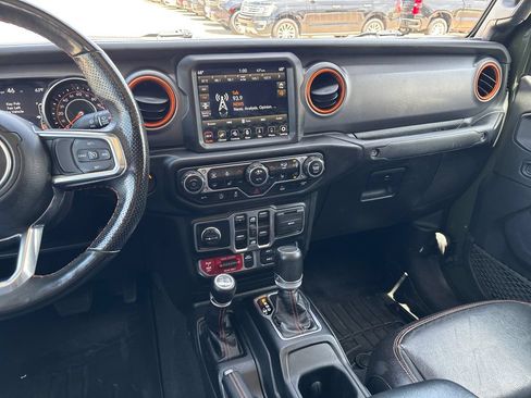 Used 2023 Jeep Gladiator Mojave w/ LED Lighting Group AWD/4WD image 23