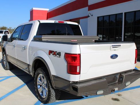 Used 2019 Ford F150 Lariat w/ Equipment Group 502A Luxury image 3