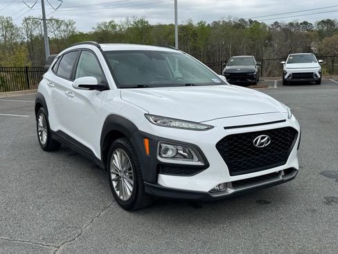 Used 2021 Hyundai Kona SEL Plus image 3