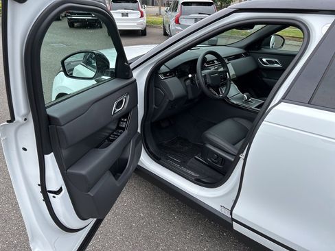 New 2026 Land Rover Range Rover Velar S image 10