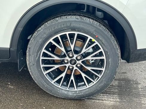 New 2026 Ford Escape SE image 9