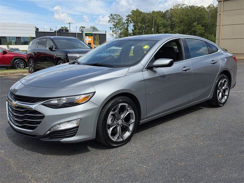 Used 2024 Chevrolet Malibu LT image 7