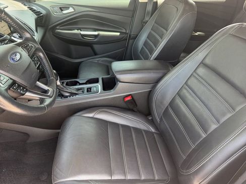 Used 2017 Ford Escape Titanium FWD image 10