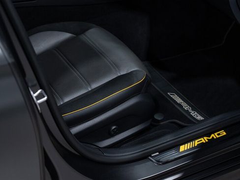 Used 2023 Mercedes-Benz E 63 AMG S image 38
