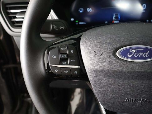 Used 2024 Ford Escape Platinum AWD/4WD image 42
