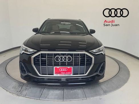 Used 2025 Audi Q3 2.0T Premium w/ Convenience Package AWD/4WD image 2