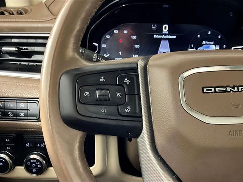 Certified 2023 GMC Yukon XL Denali image 22