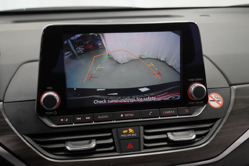 Used 2025 Nissan Altima 2.5 SV FWD image 27