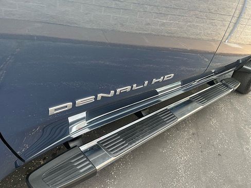 Used 2025 GMC Sierra 3500 Denali w/ Denali Reserve Package AWD/4WD image 15