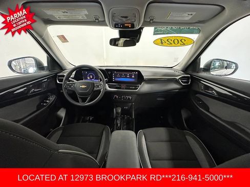 Certified 2024 Chevrolet TrailBlazer LS FWD image 21