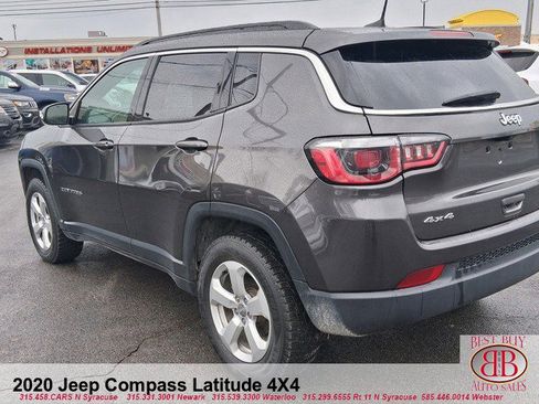 Used 2020 Jeep Compass Latitude w/ Popular Equipment Group AWD/4WD image 5
