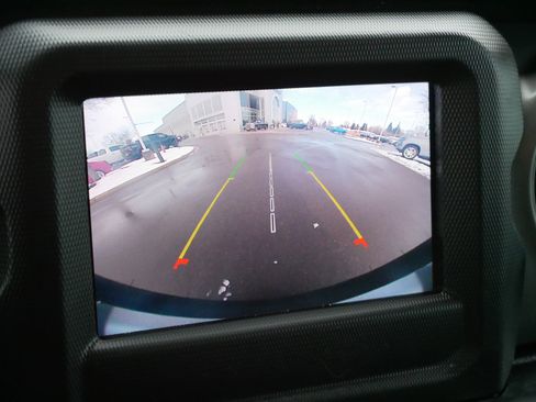 Used 2022 Jeep Wrangler Unlimited Sport image 30