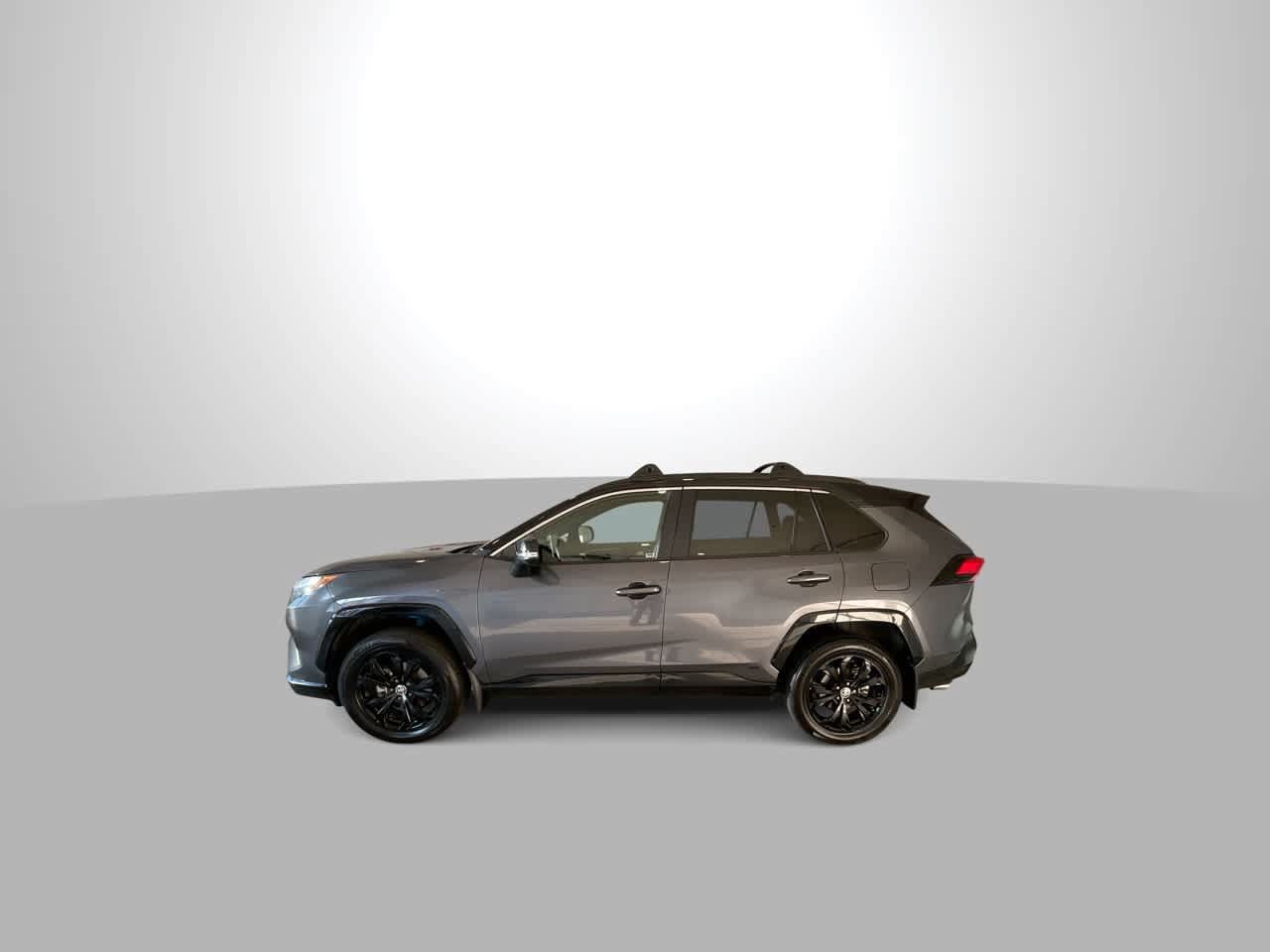 Certified 2022 Toyota RAV4 XSE w/ XSE Grade Weather Package AWD/4WD image 5