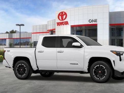 Used 2026 Toyota Tacoma TRD Sport AWD/4WD image 17
