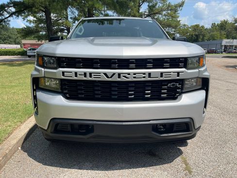 Used 2021 Chevrolet Silverado 1500 Custom AWD/4WD image 8