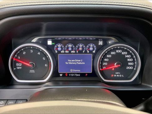 Used 2019 Chevrolet Silverado 1500 High Country w/ High Country Premium Package AWD/4WD image 15