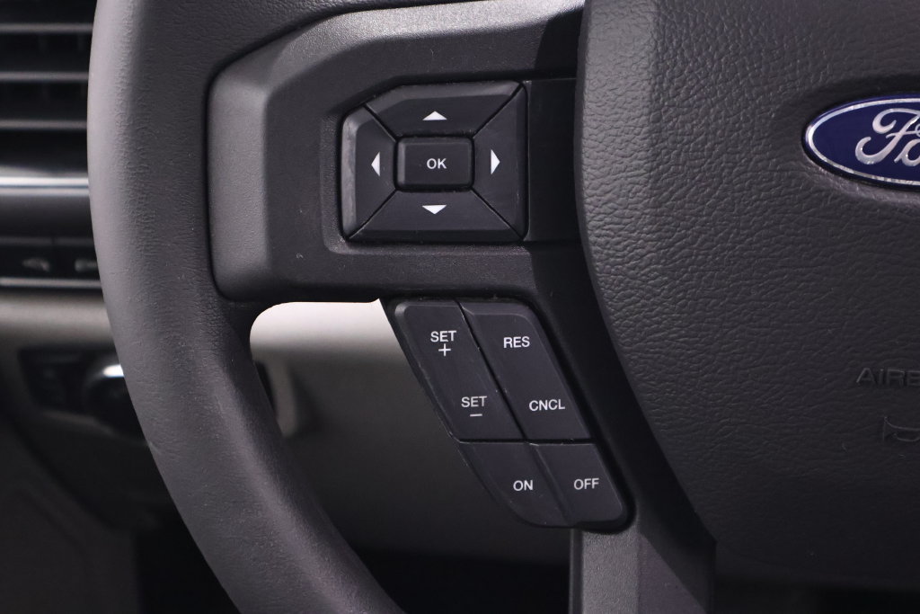 Certified 2019 Ford F350 XLT w/ XLT Premium Package AWD/4WD image 24