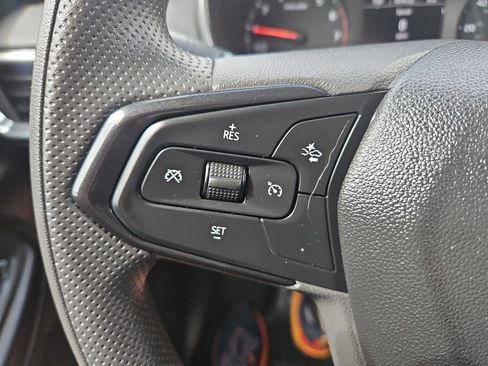 Used 2023 Chevrolet TrailBlazer LT w/ Convenience Package AWD/4WD image 25