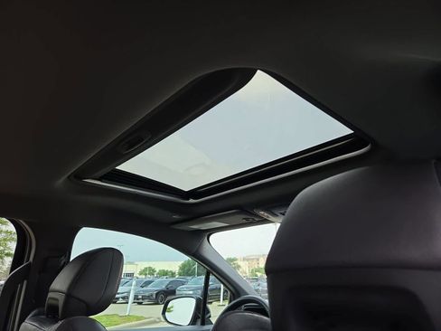 Used 2022 Toyota Sienna XSE FWD image 21