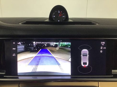 Certified 2022 Porsche Panamera 4 AWD/4WD image 38
