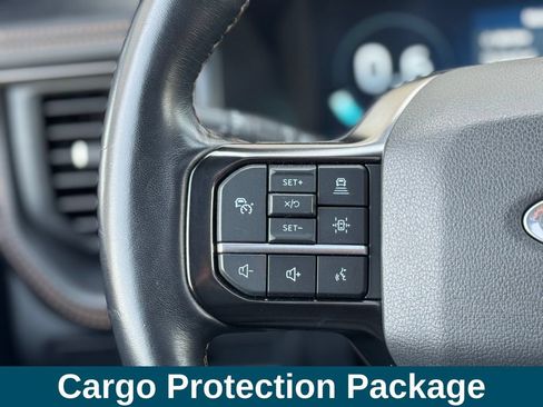 Used 2023 Ford Expedition Platinum AWD/4WD image 10