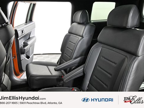 Used 2025 Hyundai Santa Fe Calligraphy image 27